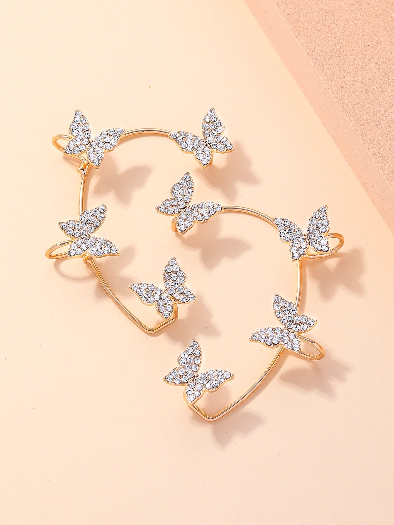 Light Luxury Butterfly Ear Hanging Super Immortal
