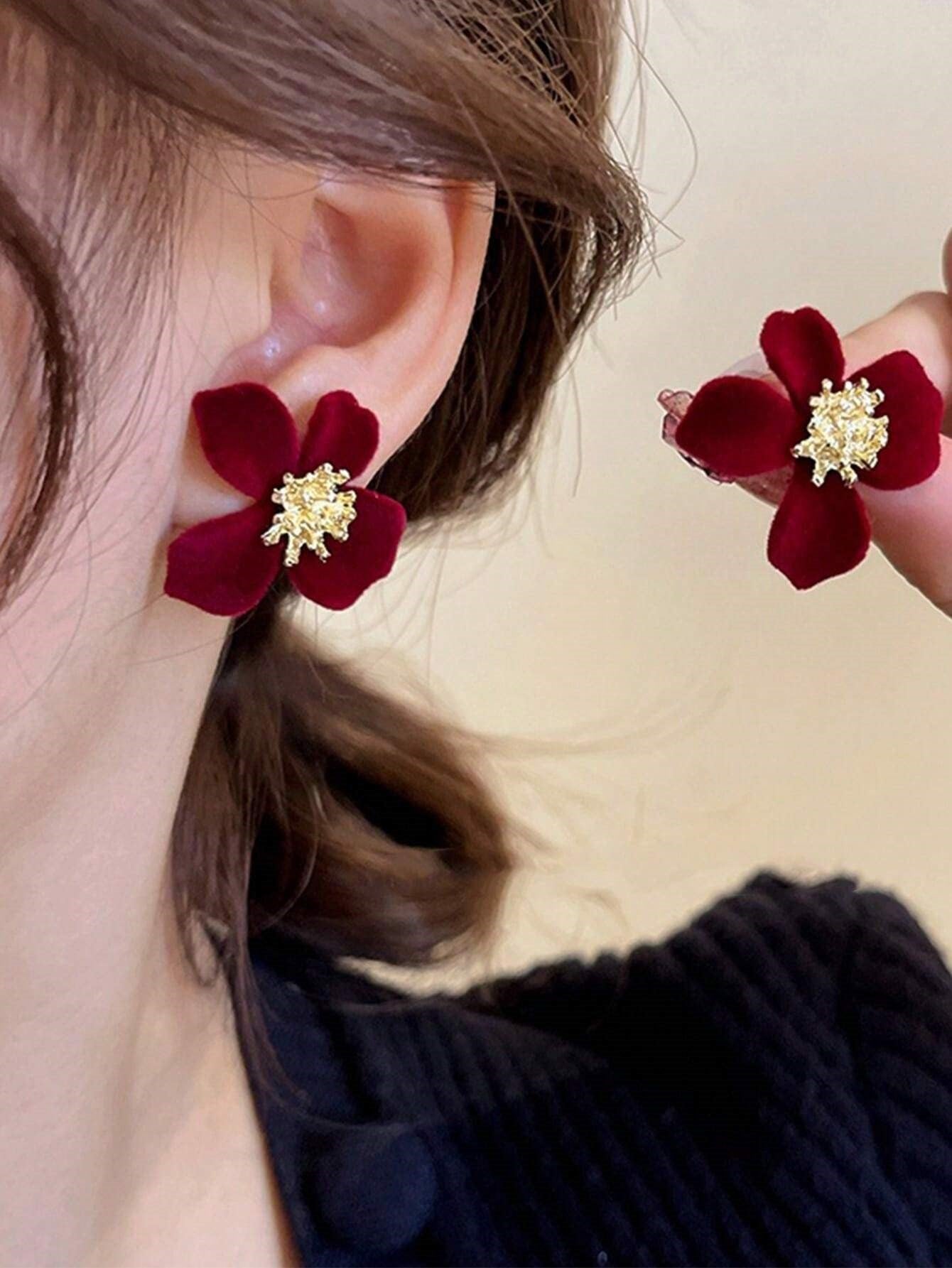 1 Pair Red Velvet Flower Stud Earrings