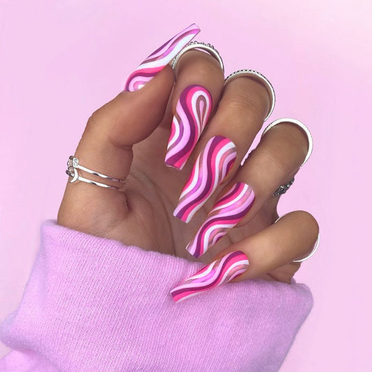 Ready-to-Wear Press On Nails – Artistic False Fingernails for Daily or Party Use