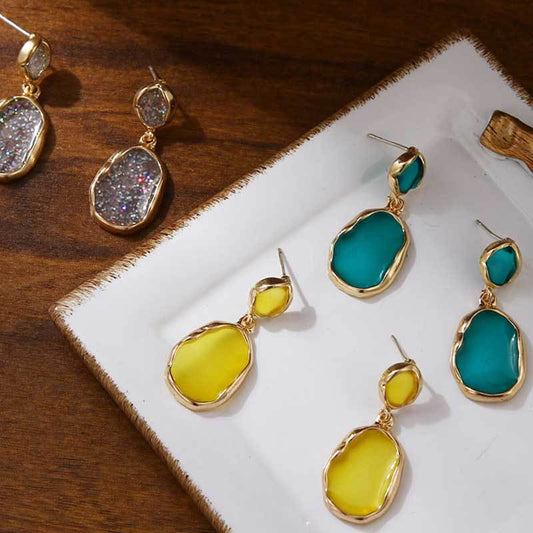 Metal material dripping transparent earrings